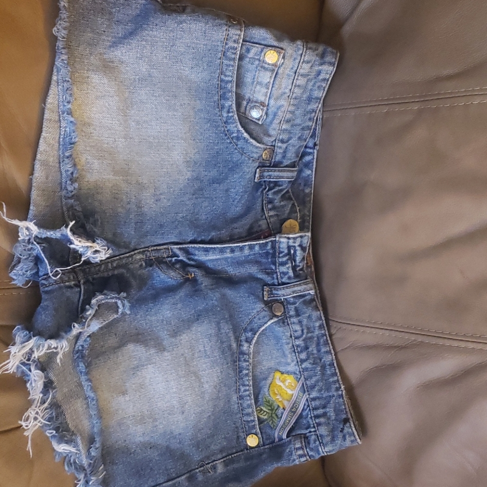 JESSICA SIMPSON SHORTS